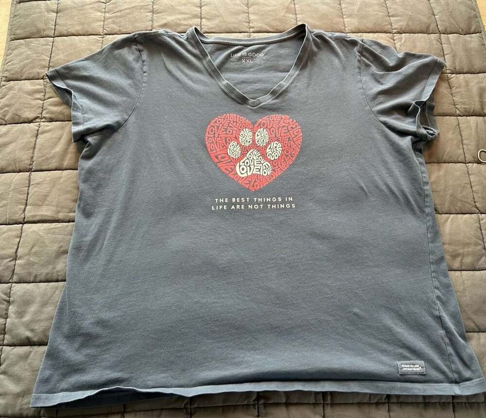 Life is Good Women's Crusher T-Shirt The Best Things in Life Are Not Things Anim